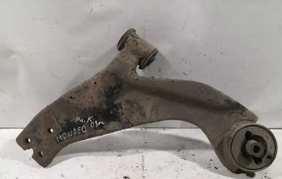 Ford Mondeo Mk III Front lower control arm/wishbone