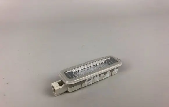 Audi Q4 e-tron Front seat light 4M0947105