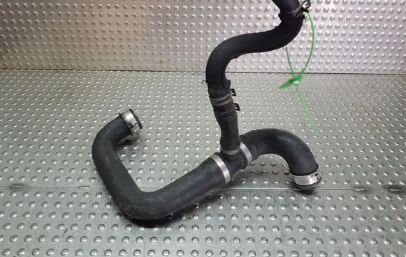 Mercedes-Benz C AMG W204 Engine coolant pipe/hose S26370888 A2045000475