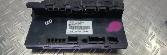 Mercedes-Benz C W203 Comfort/convenience module 2035452401 5DK00848641 21150178