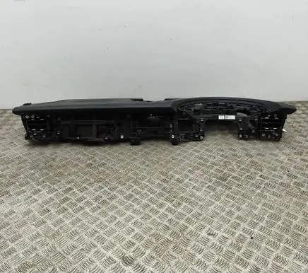 Porsche Taycan 9J1 Dashboard 9JA857003BN 9JA815681