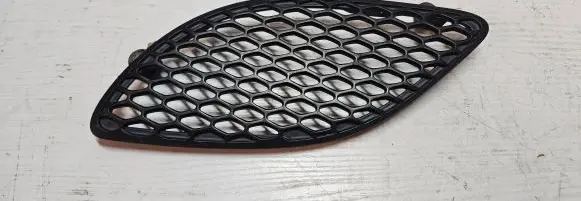 Dodge Durango Bonnet/hood grill 68309357AB