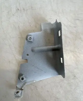 Renault Master III Fender mounting bracket 641C30003R