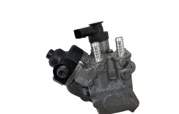 Audi A5 Sportback 8TA Fuel injection high pressure pump 03L130755AC