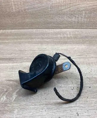 Volkswagen Golf V Horn signal 703881157 24148