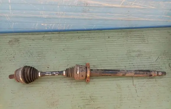 Volvo V70 Front driveshaft 81501514770266