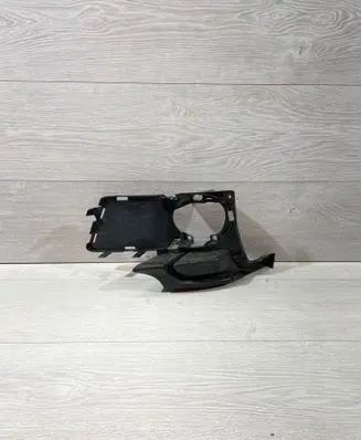 BMW 3 E92 E93 Fog light bracket 8048773 8035891
