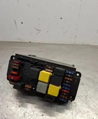 Mercedes-Benz CLK A209 C209 Fuse module 2095450201 5DK00848500