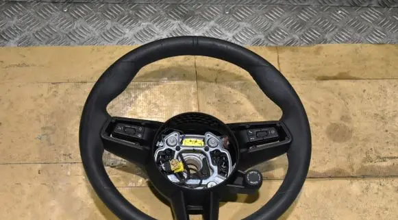 Porsche Taycan 9J1 Steering wheel