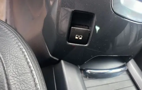 Peugeot 5008 Sunroof switch 