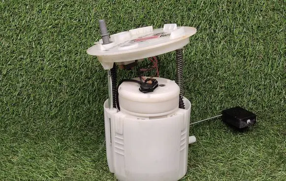 Ford Fusion II In-tank fuel pump DG939H307BD