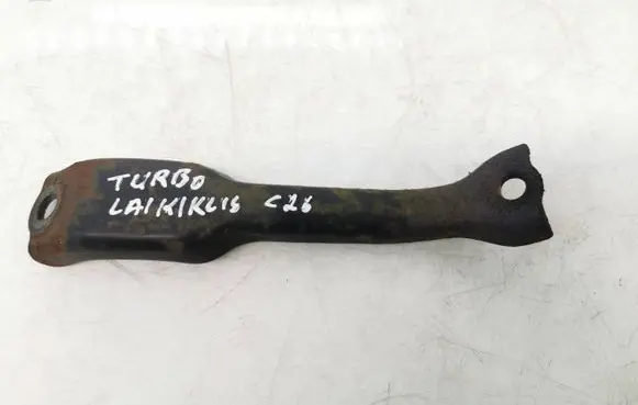 Toyota Auris 150 Other engine bay part