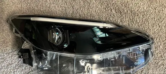 Toyota Yaris Cross Headlight/headlamp 0D310 811700DP30