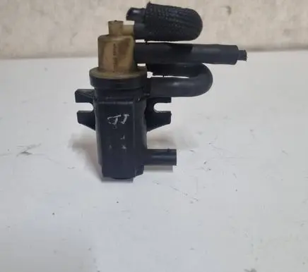 Mercedes-Benz GLK (X204) Turbo solenoid valve A0091533128 12T044 70078208