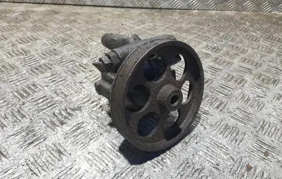 Renault Laguna II Power steering pump 26054891