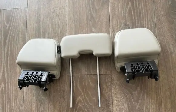Volvo XC40 Front seat headrest BQ8AA