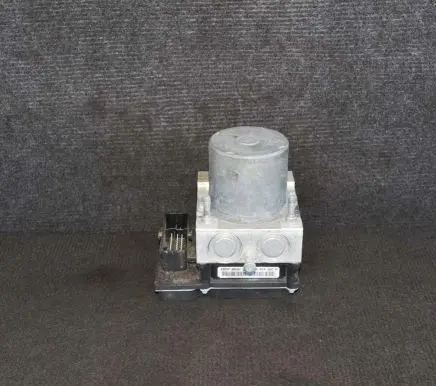 Audi A4 S4 B7 8E 8H ABS Pump 8E0914517BH 8E0910517J