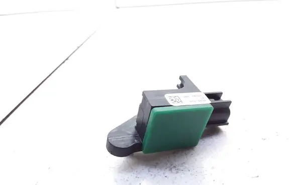 Volkswagen PASSAT B6 Airbag deployment crash/impact sensor 5N0959351