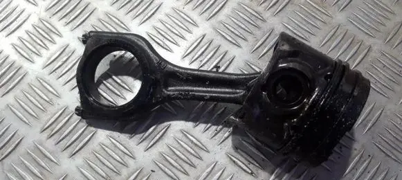 Peugeot 206 Piston with connecting rod