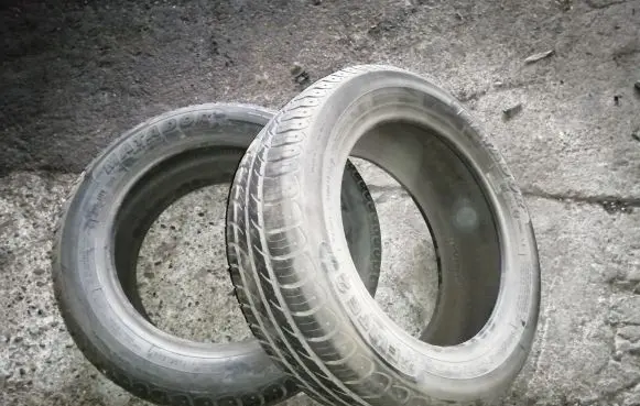 Volkswagen Golf IV R14 summer tire 18555R14