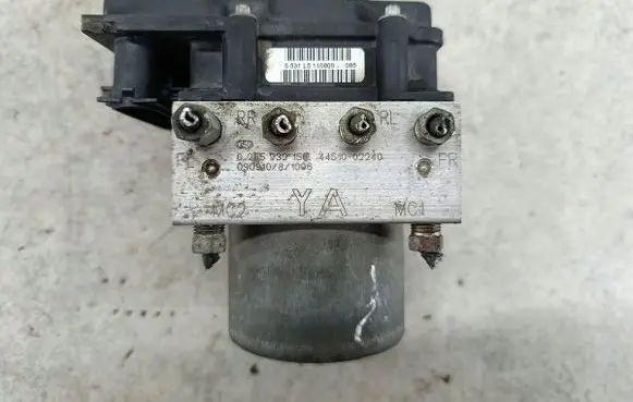 Toyota Corolla E140 E150 ABS Pump 