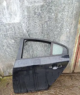 Rear door