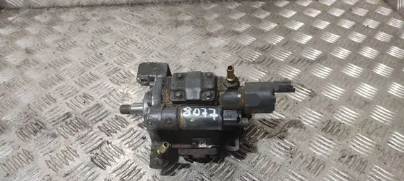 Renault Scenic II - Grand scenic II Fuel injection high pressure pump 8200821184 5WS40153 A2C20000754