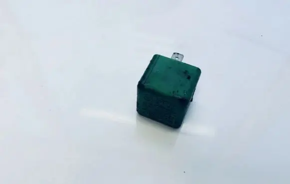 Opel Zafira A Other relay 03447012