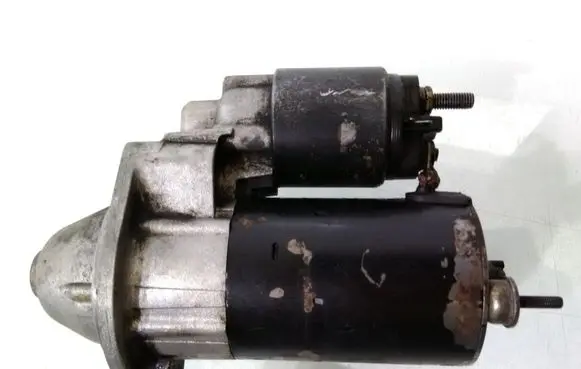 Audi A4 S4 B5 8D Starter motor 053911023