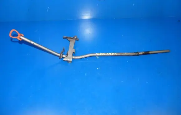 Mercedes-Benz C W204 Oil level dip stick 