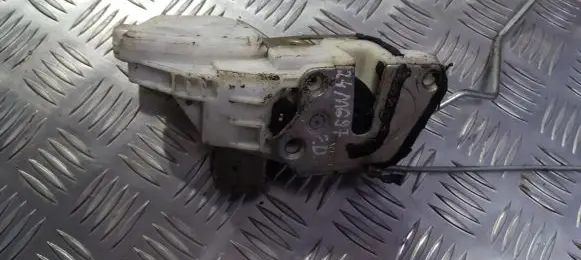 Mitsubishi Galant Front door lock
