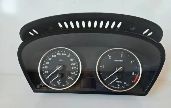 BMW X5 E70 Speedometer (instrument cluster) 6976284 62119143835