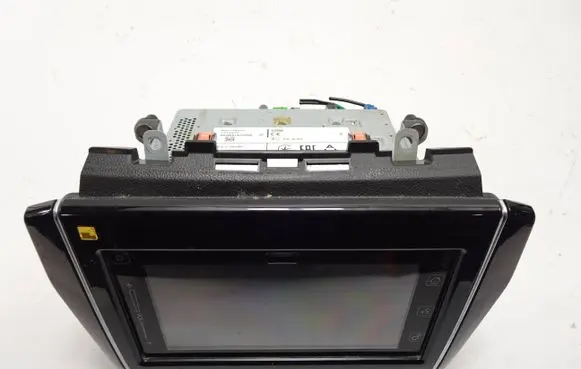 Radio/CD/DVD/GPS head unit