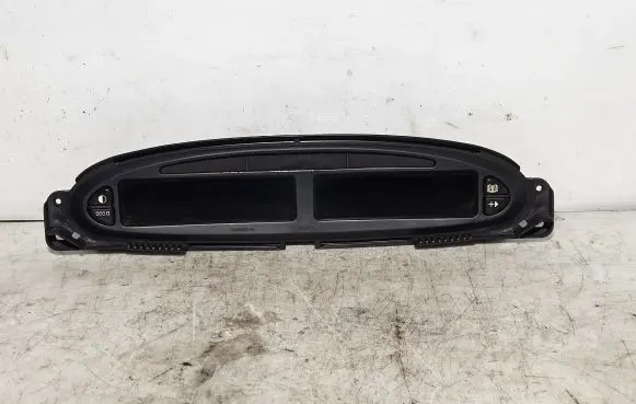 Citroen Xsara Picasso Speedometer (instrument cluster) 9651667380