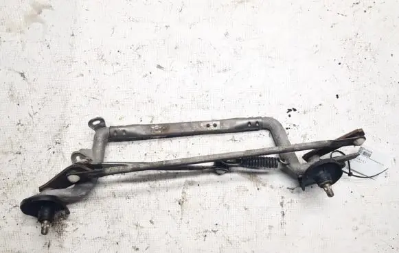 Toyota Prius (XW30) Front wiper linkage and motor