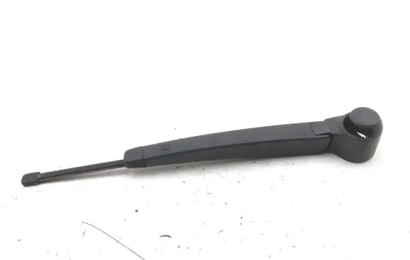 Volkswagen Scirocco Rear wiper blade 