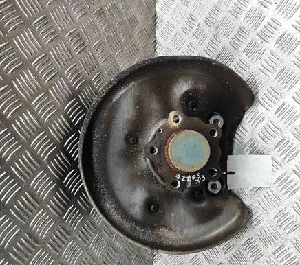 Audi A6 S6 C8 4K Rear wheel hub 8W0615611D 4K0505431K