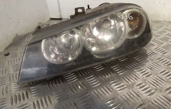 Alfa Romeo 156 Headlight/headlamp