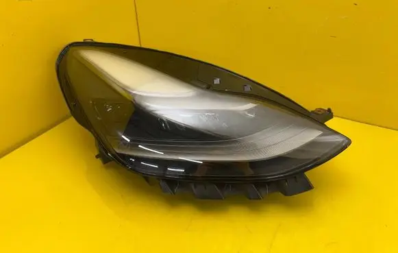 Tesla Model Y Headlight/headlamp 1514953-00-C