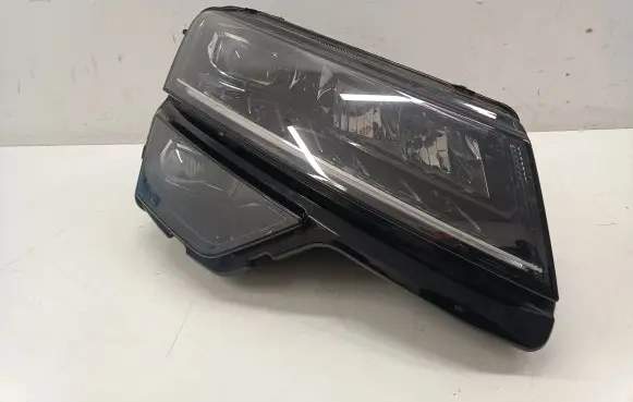 Skoda Karoq Headlight/headlamp 57B941016B