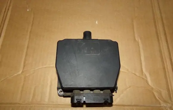 Volkswagen Polo Turbo solenoid valve 6Q0906625A