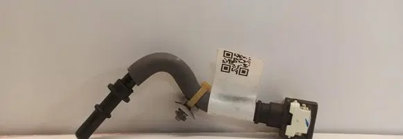 Volvo XC40 Fuel line pipe 32312850
