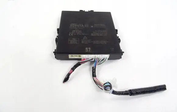 Toyota RAV 4 (XA50) Other control units/modules 89990-42170
