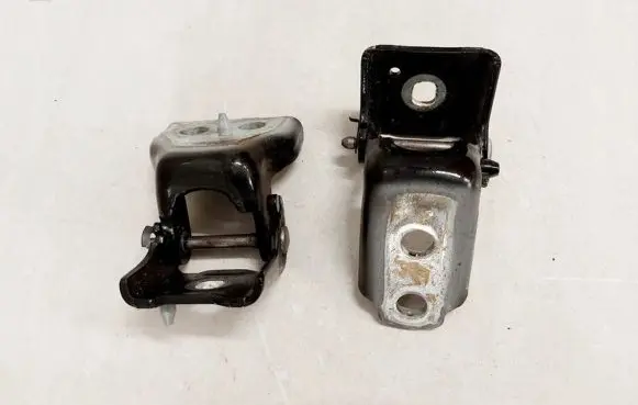Citroen DS3 Front door hinge set 