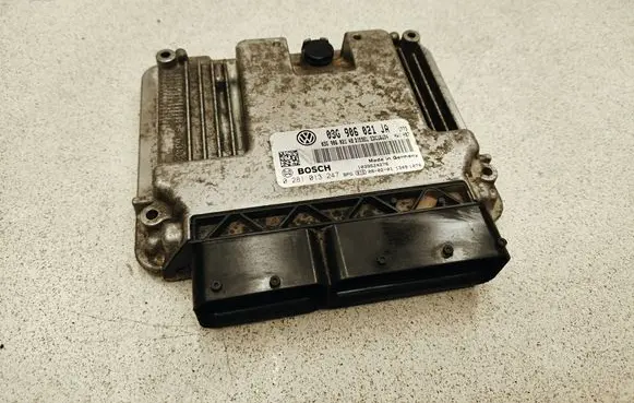 Volkswagen Caddy Engine control unit/module 03G906021JA 03G906021AB 0281013247