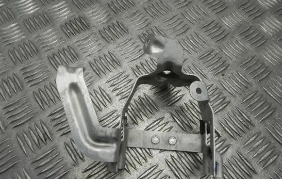 Lamborghini LP 580-2 EGR valve cooler bracket 4S0614709D