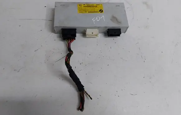 BMW 7 F01 F02 F03 F04 Tailgate/trunk control unit/module 7232482 004000000 F005V00675