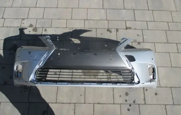 Lexus CT 200H Front bumper