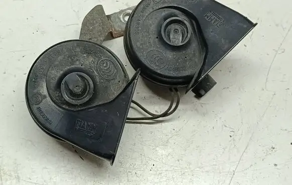 Ford Mondeo MK IV Horn signal 0055306