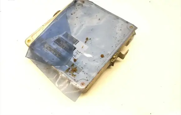 Toyota Corolla E110 Engine control unit/module 89661-02490 175300-0940